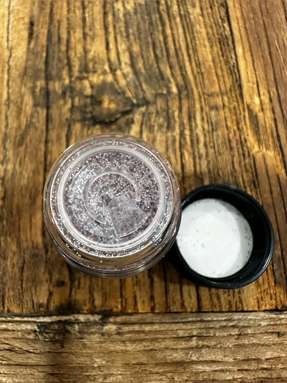 MAC Cosmetics Loose Glitter Eyeshadow - Iridescent Purple Silver